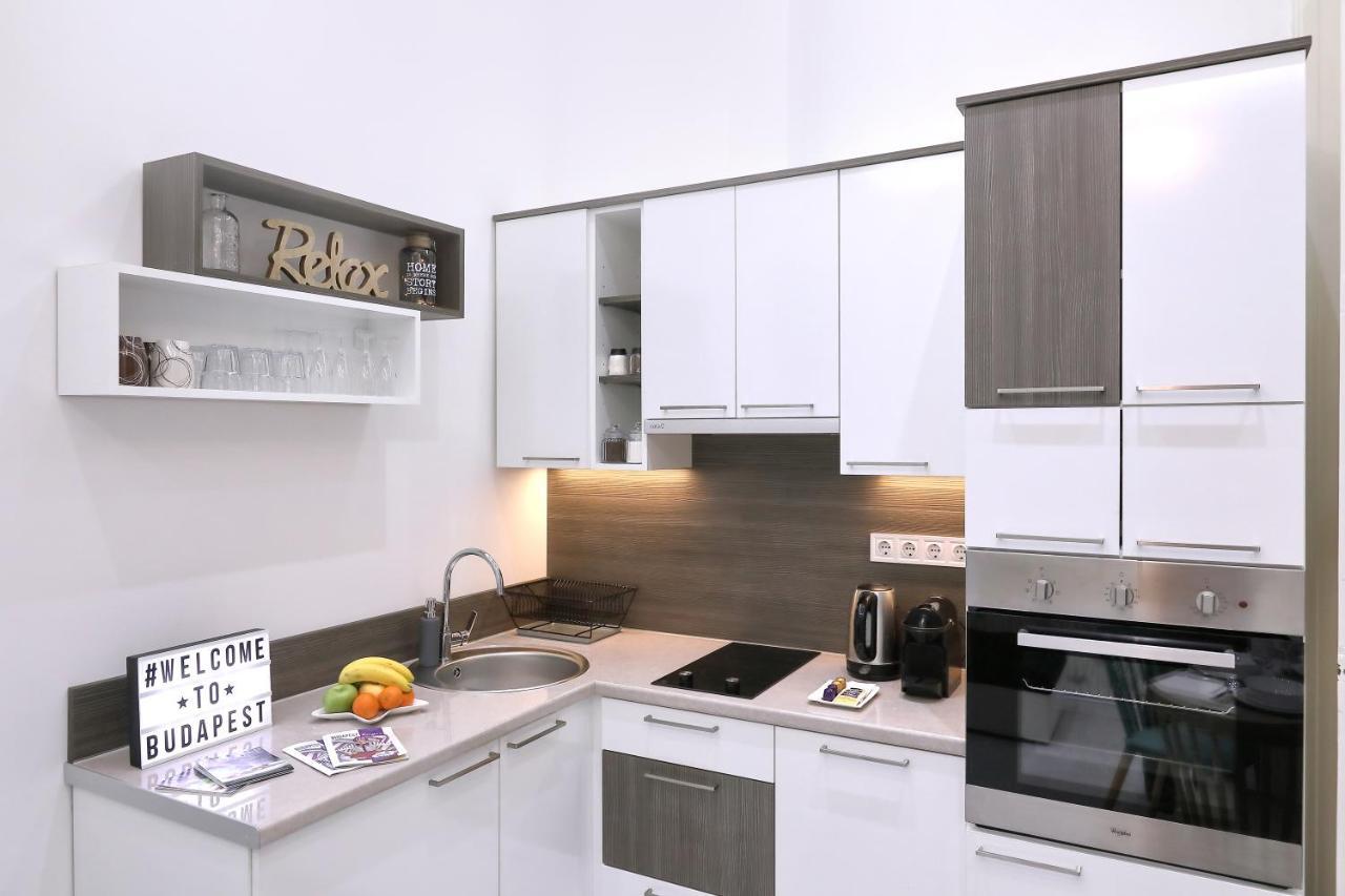Boutique Residence Jokai - Apartment In The City Center Budapest Zimmer foto